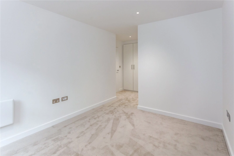 2 bedrooms apartments/flats to sale in Beaufort Square, Colindale-image 12