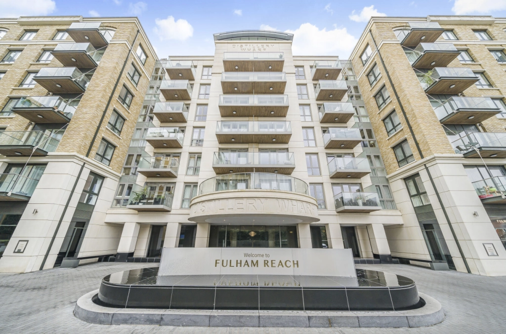 2 bedrooms apartments/flats for sale in Chancellors Road, Fulham - W6 view 18