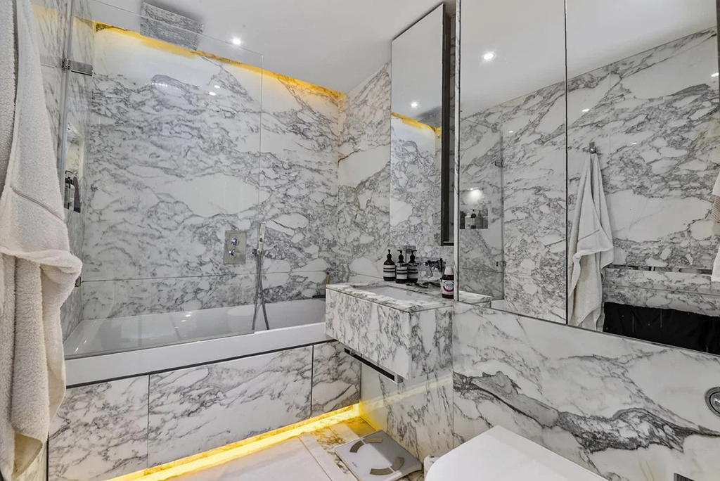 2 bedrooms apartments/flats for sale in Chancellors Road, Fulham - W6 view 6