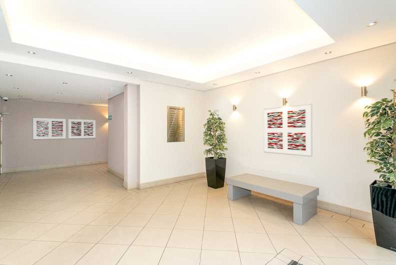 3 bedrooms apartments/flats for sale in Heritage Avenue, Beaufort Park, Colindale - NW9 view 26