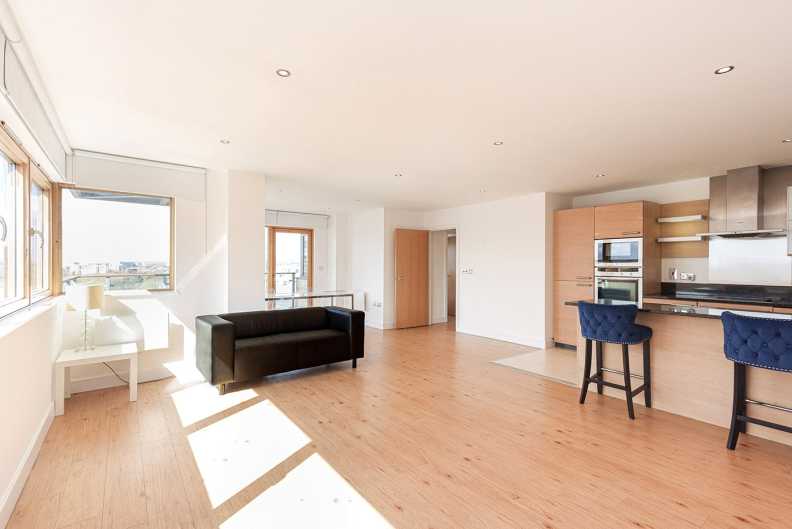 3 bedrooms apartments/flats for sale in Heritage Avenue, Beaufort Park, Colindale - NW9 view 4