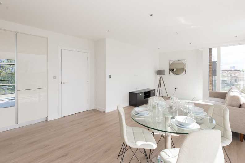 2 bedrooms apartments/flats to sale in Heritage Place, Brentford-image 11