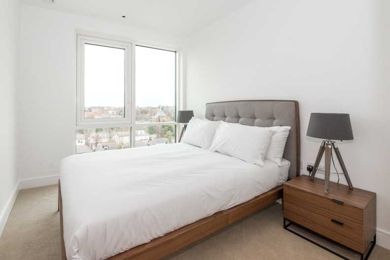 2 bedrooms apartments/flats to sale in Longfield Avenue, Dickens Yard, Ealing-image 5