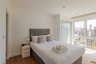 Longfield Avenue, Dickens Yard, Ealing - W5 view 5