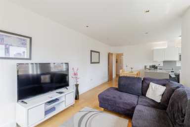 Longfield Avenue, Dickens Yard, Ealing - W5 view 9