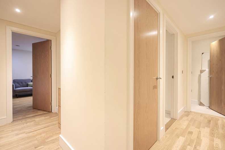 2 bedrooms apartments/flats to sale in St. Annes Street, Canary Wharf-image 10