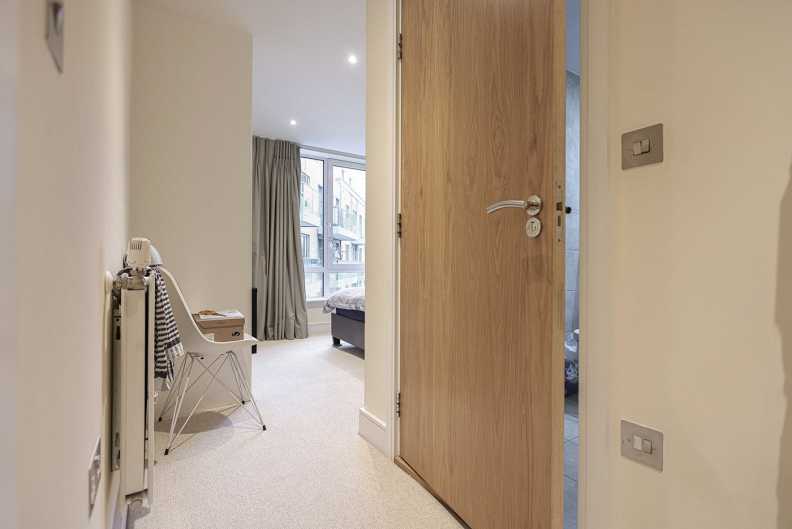 2 bedrooms apartments/flats to sale in St. Annes Street, Canary Wharf-image 11