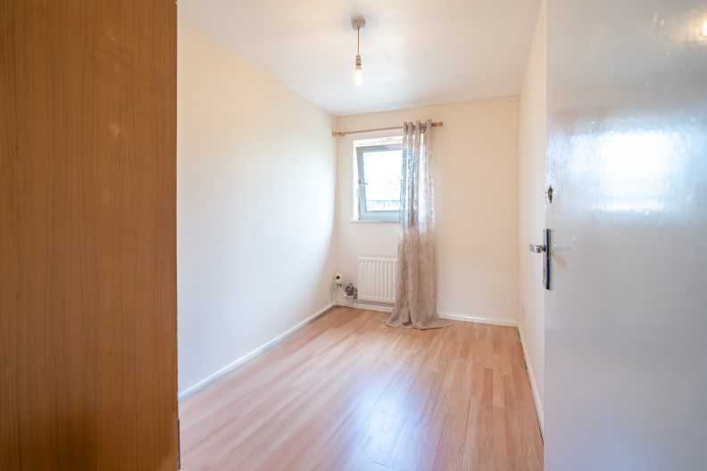 3 bedrooms houses to sale in Willow Lane, Woolwich-image 9