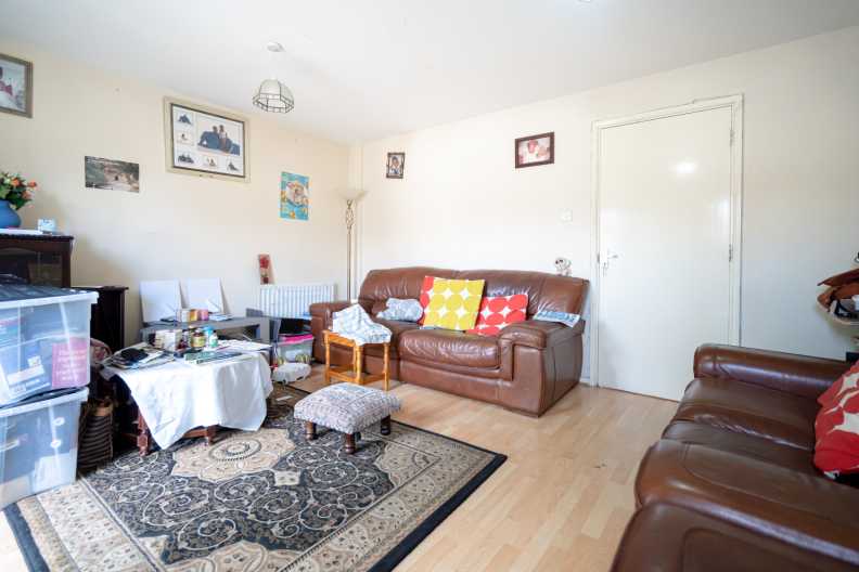 3 bedrooms houses to sale in Willow Lane, Woolwich-image 2