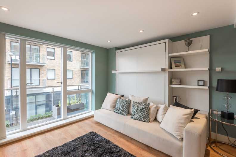 Studio apartments/flats to sale in Yeo Street, Bromley-By- Bow, London-image 3