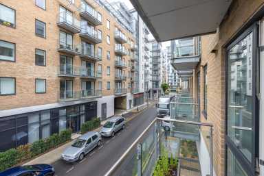 Yeo Street, Bromley-By- Bow - E3 view 2