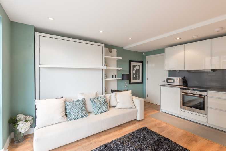 Studio apartments/flats to sale in Yeo Street, Bromley-By- Bow, London-image 1