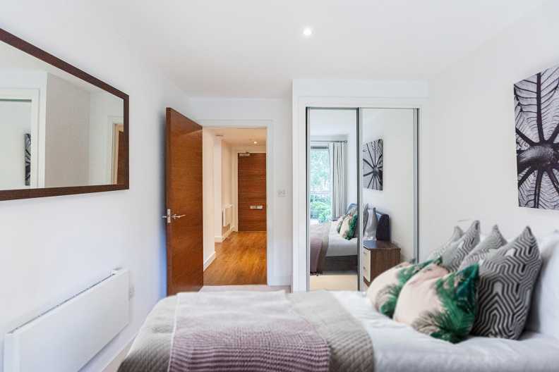 1 bedroom apartments/flats to sale in Bromyard Avenue, Napier West, London-image 15