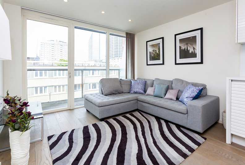 1 bedroom apartments/flats to sale in Central Street, Clerkenwell, London-image 1