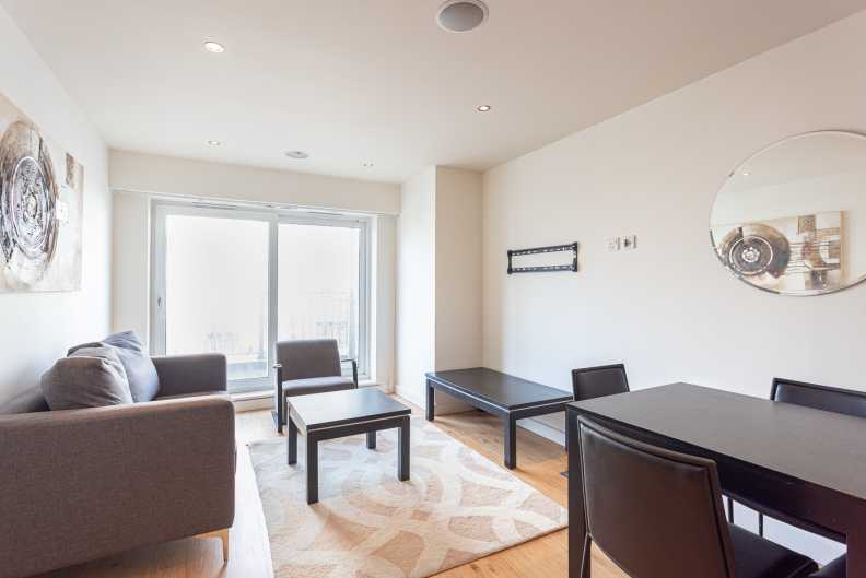 1 bedroom apartments/flats to sale in Heritage Avenue, Beaufort Park, Colindale-image 2