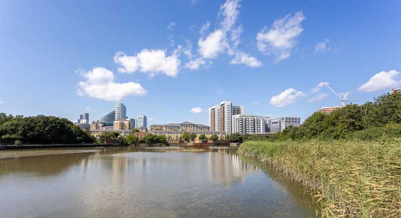 1 bedroom apartments/flats to sale in Silvocea Way, Canning Town, London-image 2