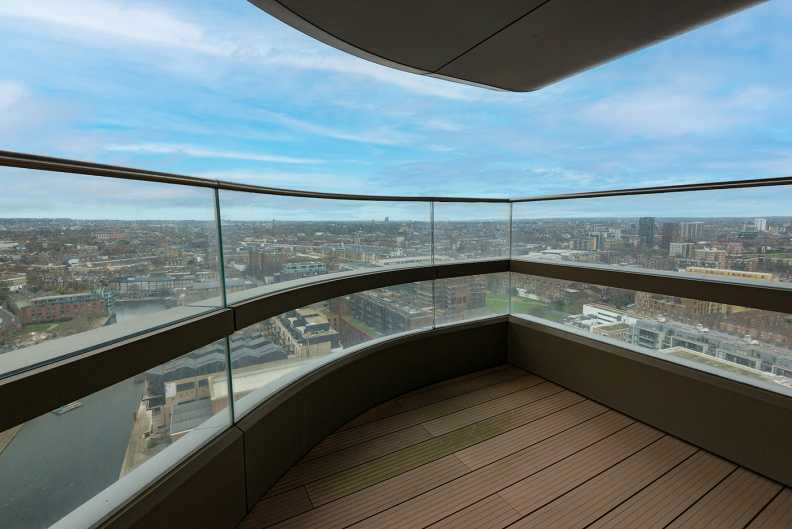 1 bedroom apartments/flats to sale in City Road, Old Street-image 5