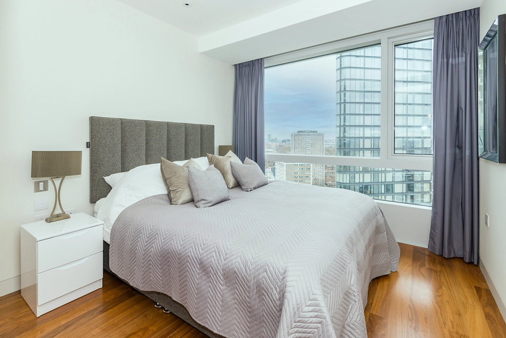1 bedroom apartments/flats for sale in City Road, Old Street - EC1V view 3