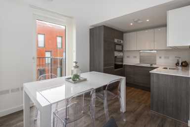 Whiting Way, Surrey Quays, London - SE16 view 3