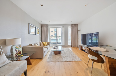 Kew Bridge Road, Brentford - TW8 view 13