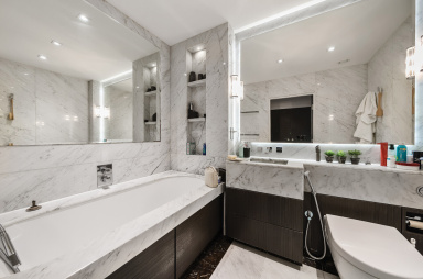 Kew Bridge Road, Brentford - TW8 view 15