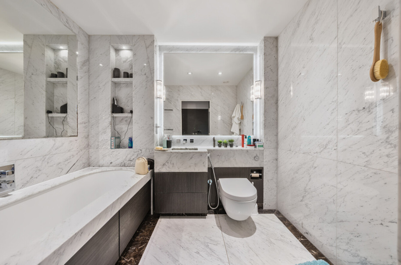 2 bedrooms apartments/flats to sale in Kew Bridge Road, Brentford-image 6