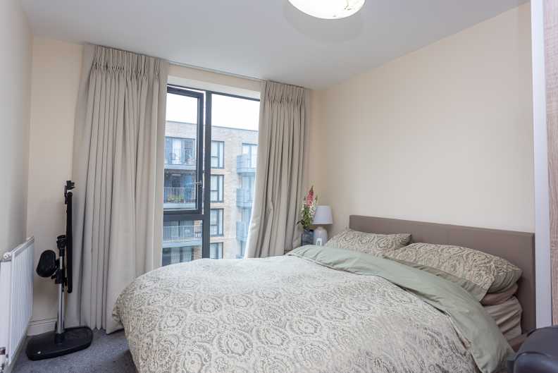 3 bedrooms apartments/flats to sale in Crawford Court, 7 Charcot Road, Pulse-image 5