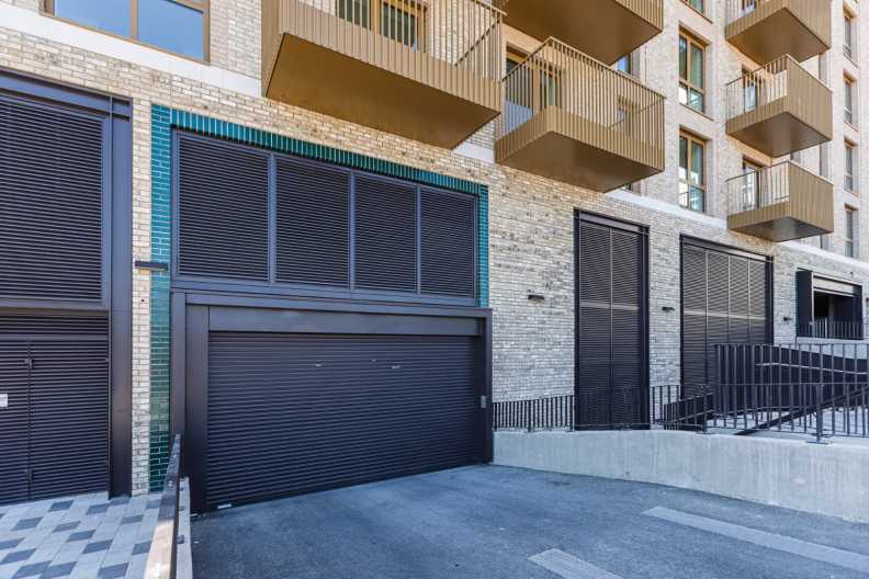 Studio apartments/flats to sale in Lionel Road South, Brentford-image 10