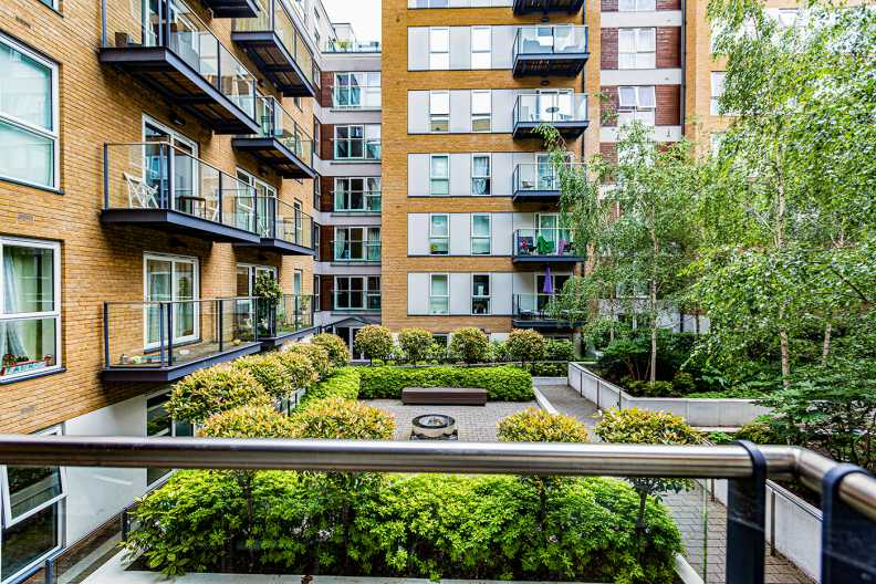 1 bedroom apartments/flats to sale in Bromyard Avenue, Napier West, London-image 5
