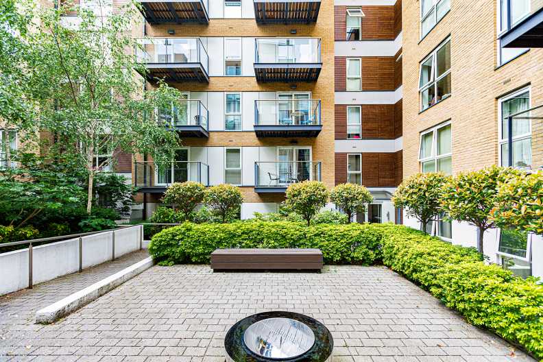1 bedroom apartments/flats to sale in Bromyard Avenue, Napier West, London-image 7