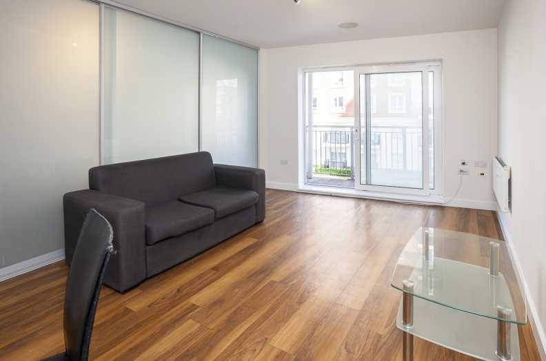 Studio apartments/flats to sale in Boulevard Drive, Beaufort Park, London-image 5