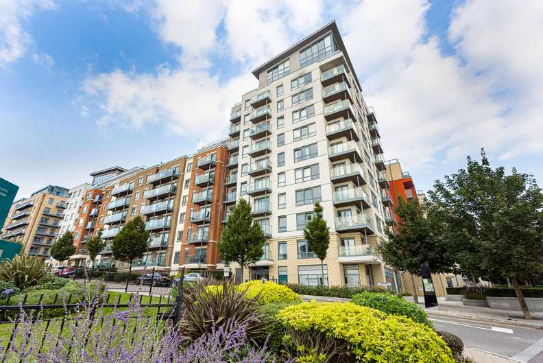 Studio apartments/flats to sale in East Drive, Colindale, London-image 8