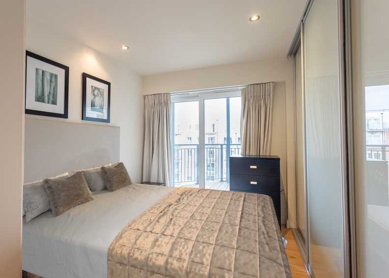 Studio apartments/flats to sale in East Drive, Colindale, London-image 16