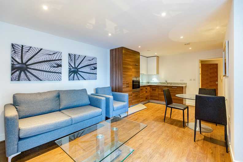 2 bedrooms apartments/flats to sale in Bromyard Avenue, Napier West, London-image 2