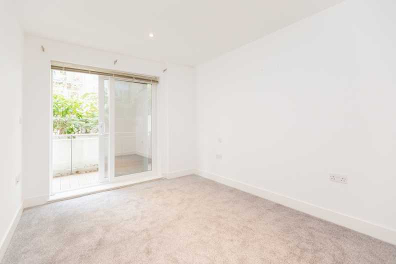 2 bedrooms apartments/flats to sale in Napier House, Bromyard Avenue, Acton-image 2