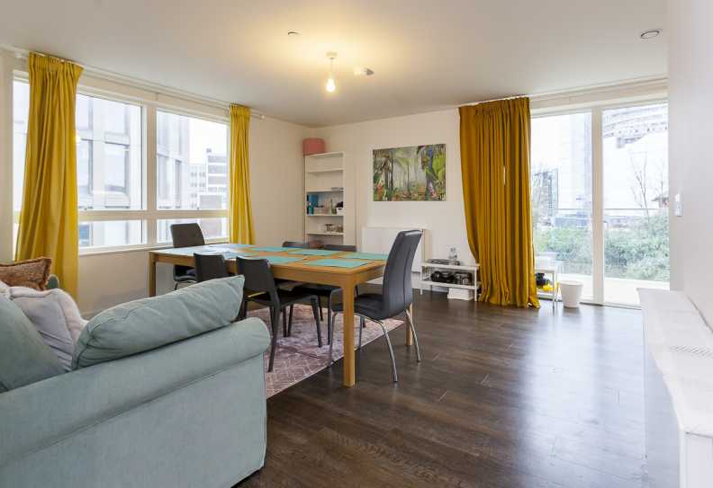 2 bedrooms apartments/flats to sale in North End Road, Wembley Park, Wembley-image 6