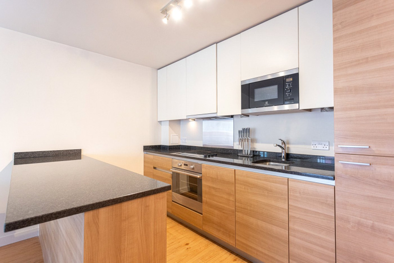 Studio apartments/flats to sale in Ascent House, 35 Boulevard Drive, Colindale-image 11