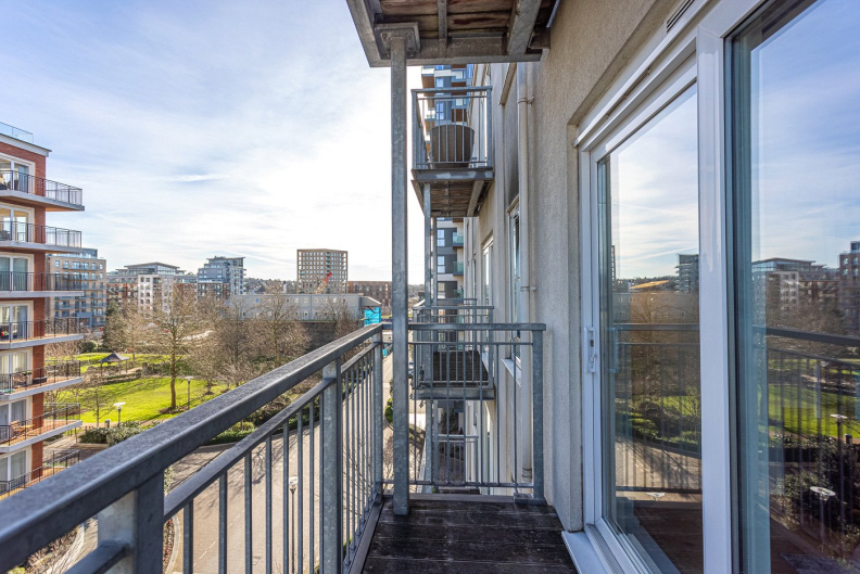 Studio apartments/flats to sale in Ascent House, 35 Boulevard Drive, Colindale-image 13