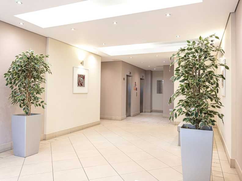 Studio apartments/flats to sale in Ascent House, 35 Boulevard Drive, Colindale-image 27