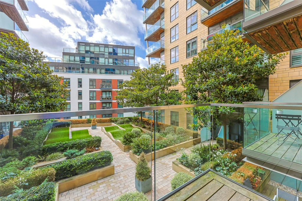 1 bedroom apartments/flats for sale in Longfield Avenue, Ealing - W5 view 5