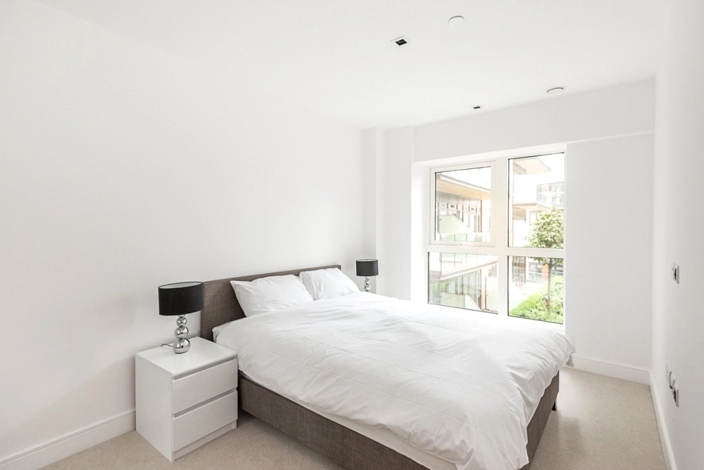 1 bedroom apartments/flats for sale in Longfield Avenue, Ealing - W5 view 2