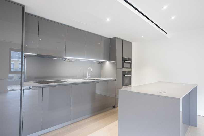 3 bedrooms apartments/flats to sale in Carleton House, 20 Boulevard Drive, Beaufort Park-image 4