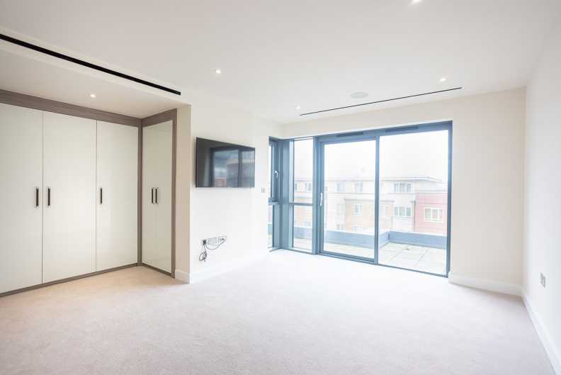 3 bedrooms apartments/flats to sale in Carleton House, 20 Boulevard Drive, Beaufort Park-image 10