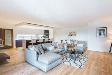 Kew Bridge Road, Brentford TW8 image 2