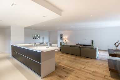 Kew Bridge Road, Brentford TW8 image 11