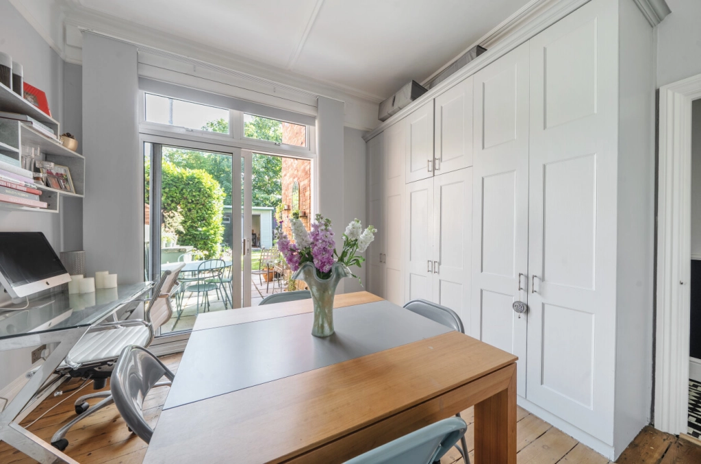 2 bedrooms apartments/flats for sale in Fordwych Road, West Hampstead Borders - NW2 view 16