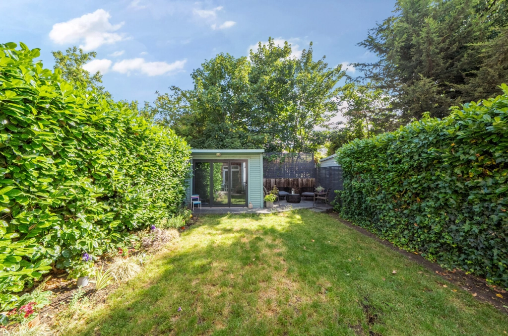 2 bedrooms apartments/flats for sale in Fordwych Road, West Hampstead Borders - NW2 view 19