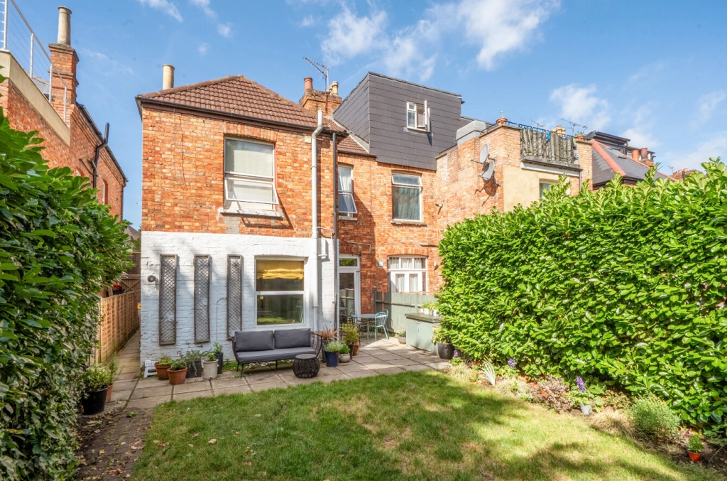 2 bedrooms apartments/flats for sale in Fordwych Road, West Hampstead Borders - NW2 view 21