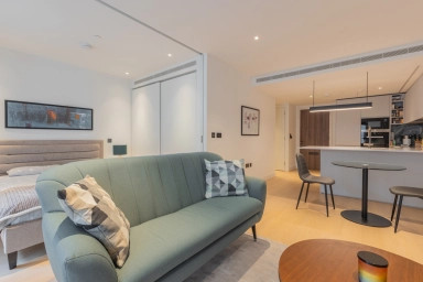 Fountain Park Way, White City - W12 view 5