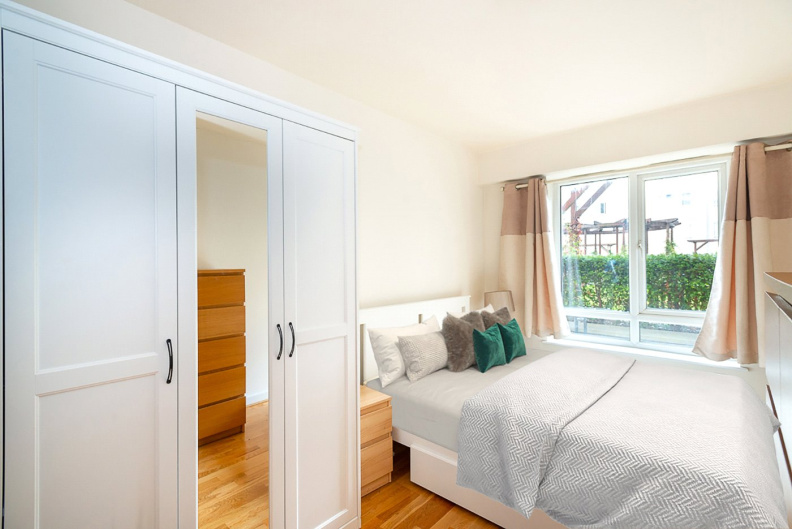 1 bedroom apartments/flats to sale in Arctic House, 3 Heritage Avenue, London-image 9